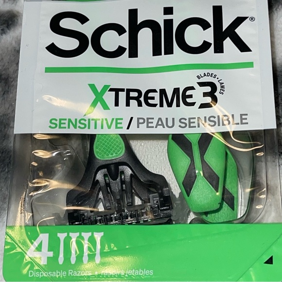 Schick Xtreme 3 Razors - Picture 3 of 7